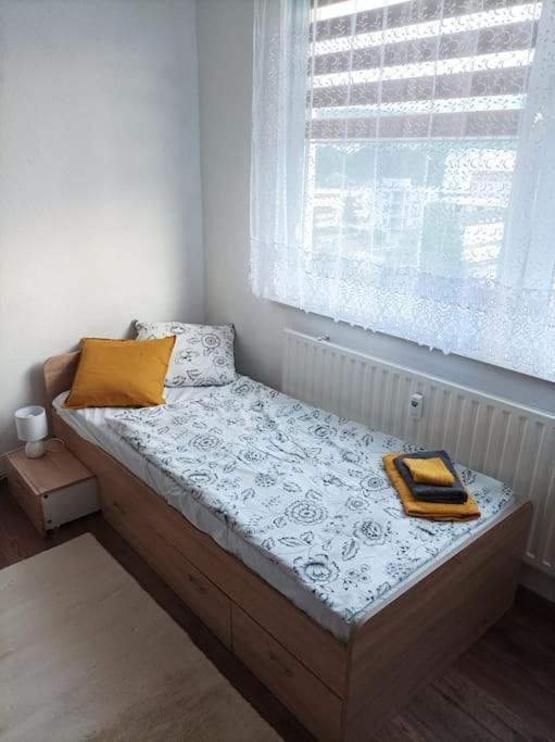 Byt V Centre Mesta Снина Экстерьер фото